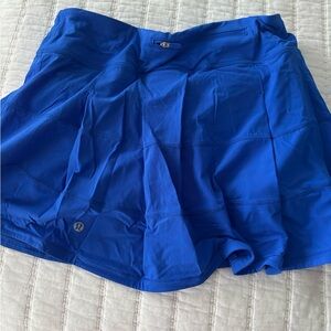 Women’s lululemon skirt (tall/long)